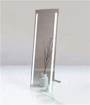 Espejo de piso largo